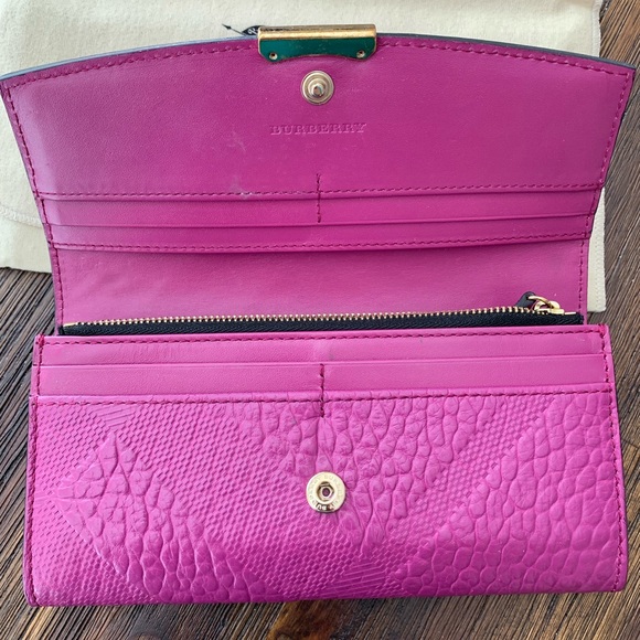 Burberry Grain Check Continental Wallet - Picture 3 of 8